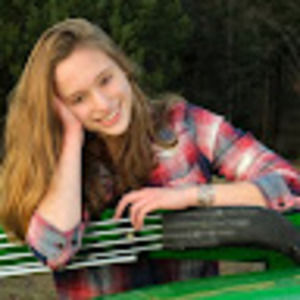 Meet your Posher, Alyssa